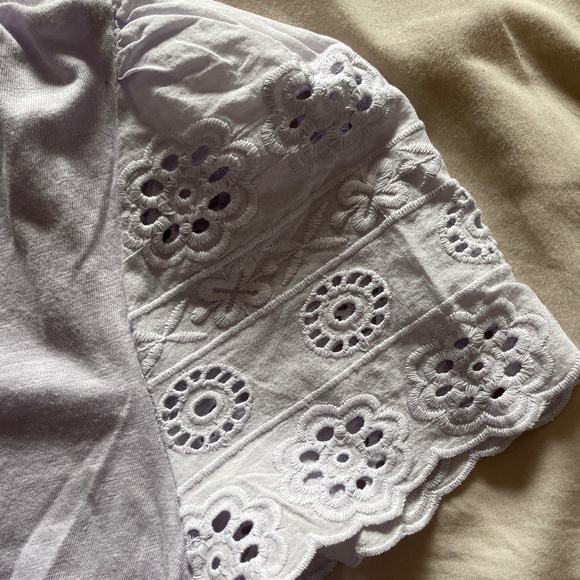 Brand New lucky brand t-shirt with lace sleeves - Picture 3 of 11